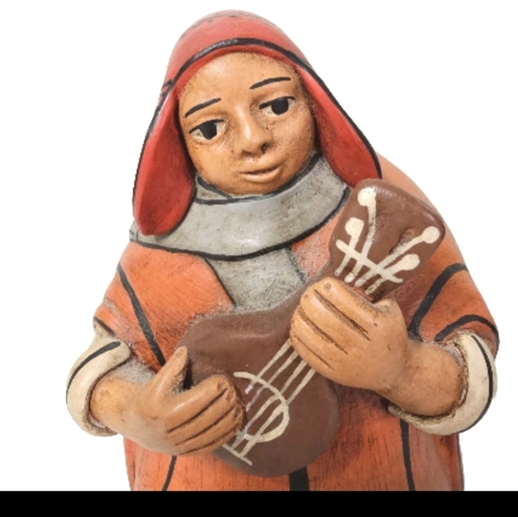 Peruvian Folk Art Pottery Sculpture Figure Woma  Guitar Musician Ukelele - Picture 5 of 8